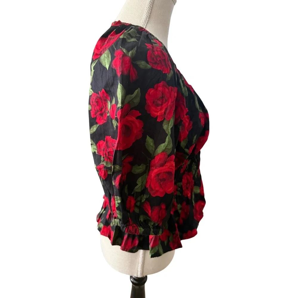 Old Navy Red Rose Floral Smocked Peplum Top V-Neck Puff Sleeve Medium Whimsygoth